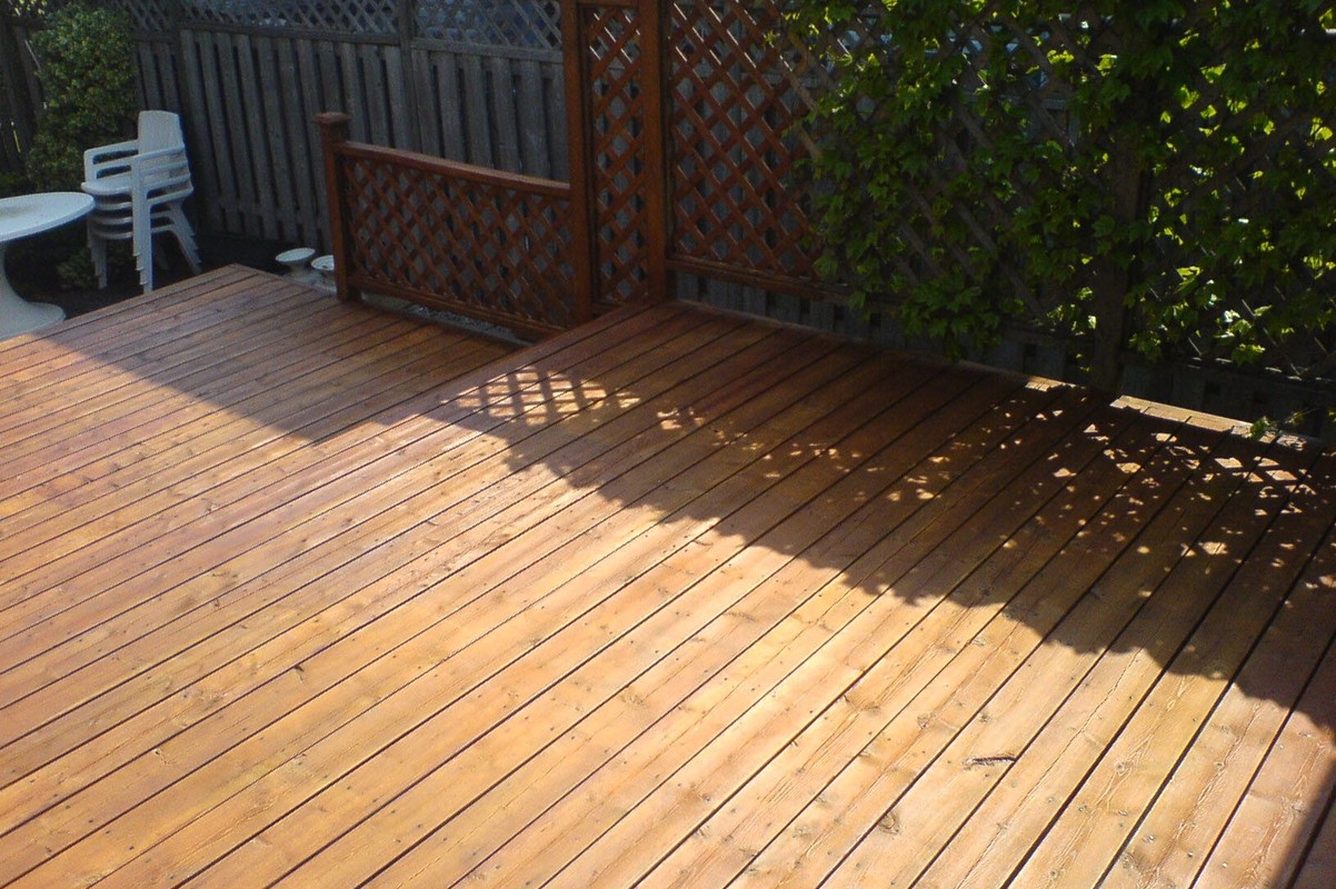 Deck Clean Stain Exterior Painting 11