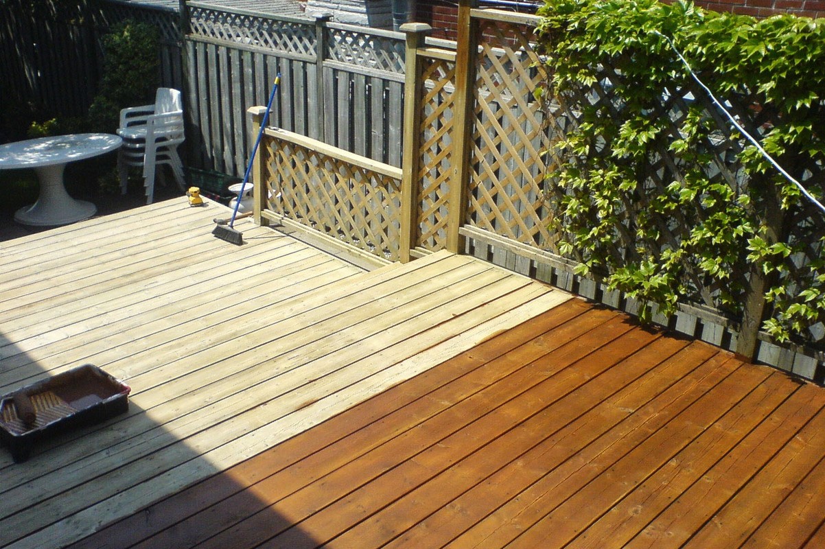 Home Deck Clean & Stain^Before